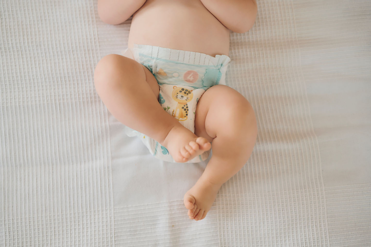 Пелена за бебешки крака